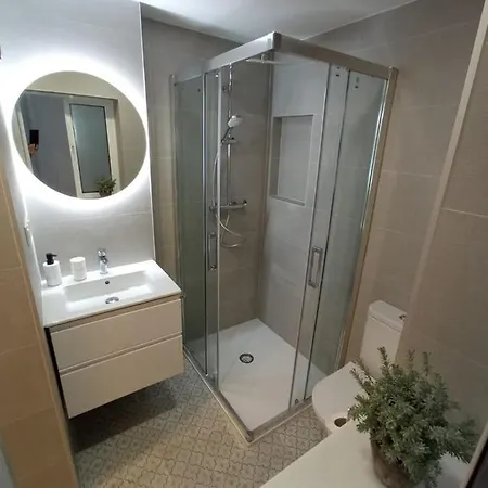 Carreteria, Central, Cosy With An Andalusian Patio Apartment Malaga